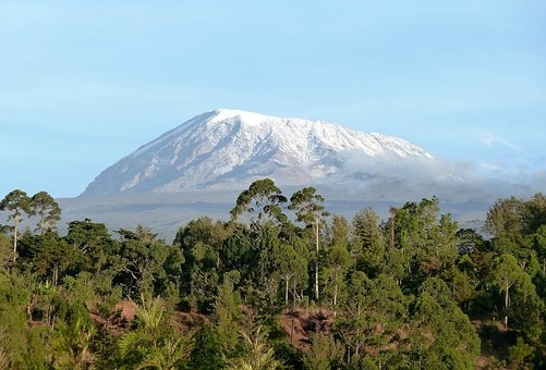 Scalata al  Kilimanjaro “Machame Route” Trekking
