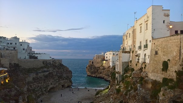 Puglia e Matera:terra sospesa tra oriente e occidente Tour Culturali