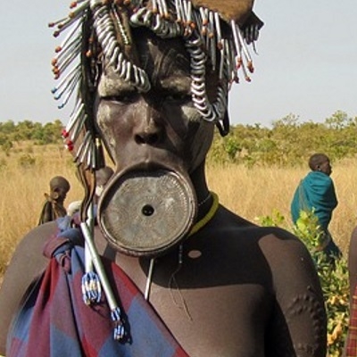 Popoli della valle dell’Omo 